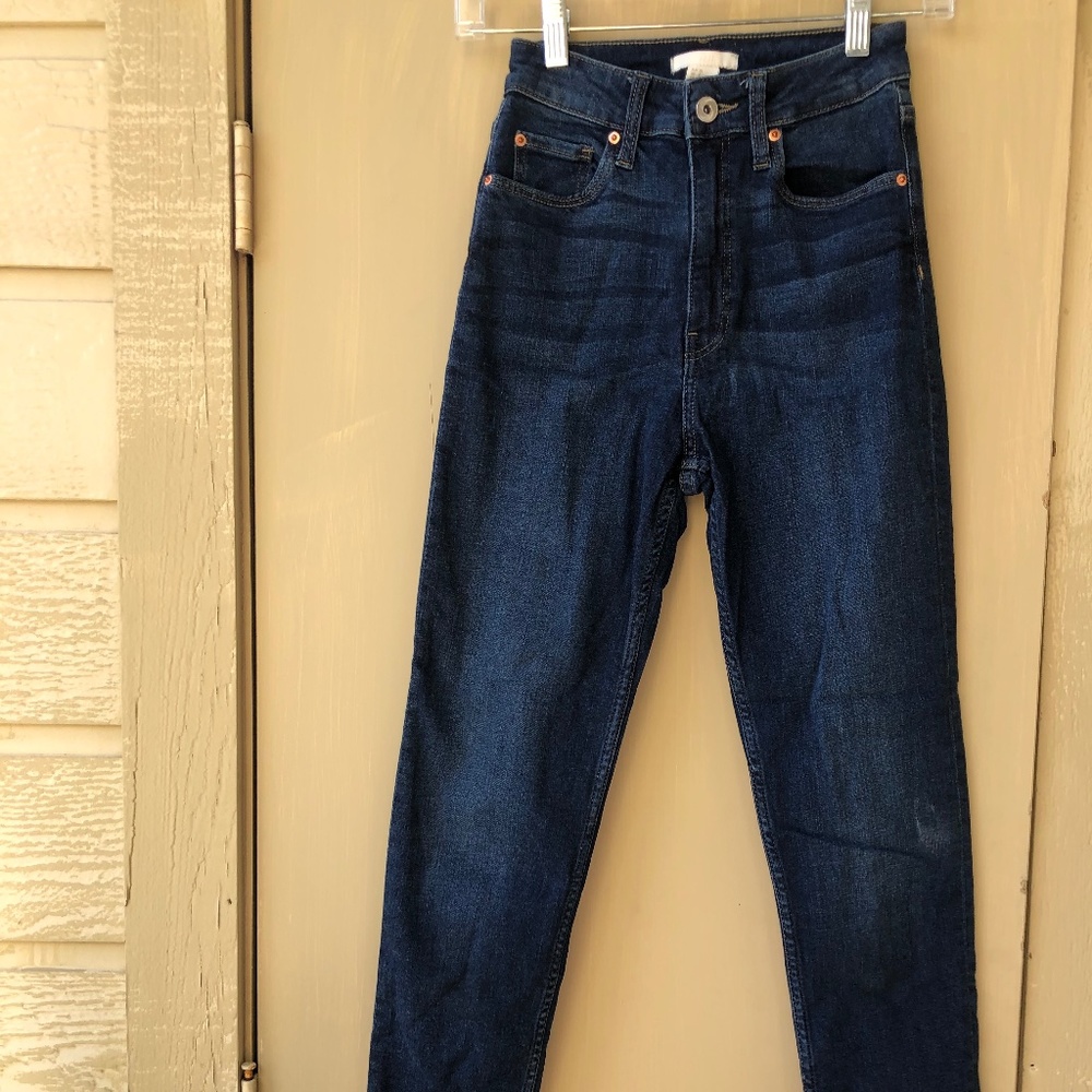 H+M high waist skinny jeans.